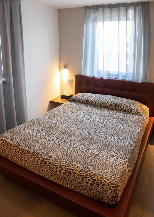 Ex-L Hotell Fiume Veneto Exteriör bild